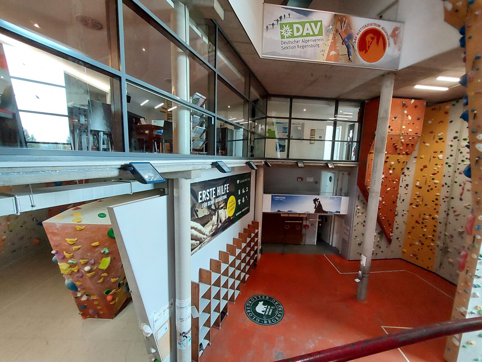 Fallstudie DAV Kletterzentrum Regensburg 8Solutions